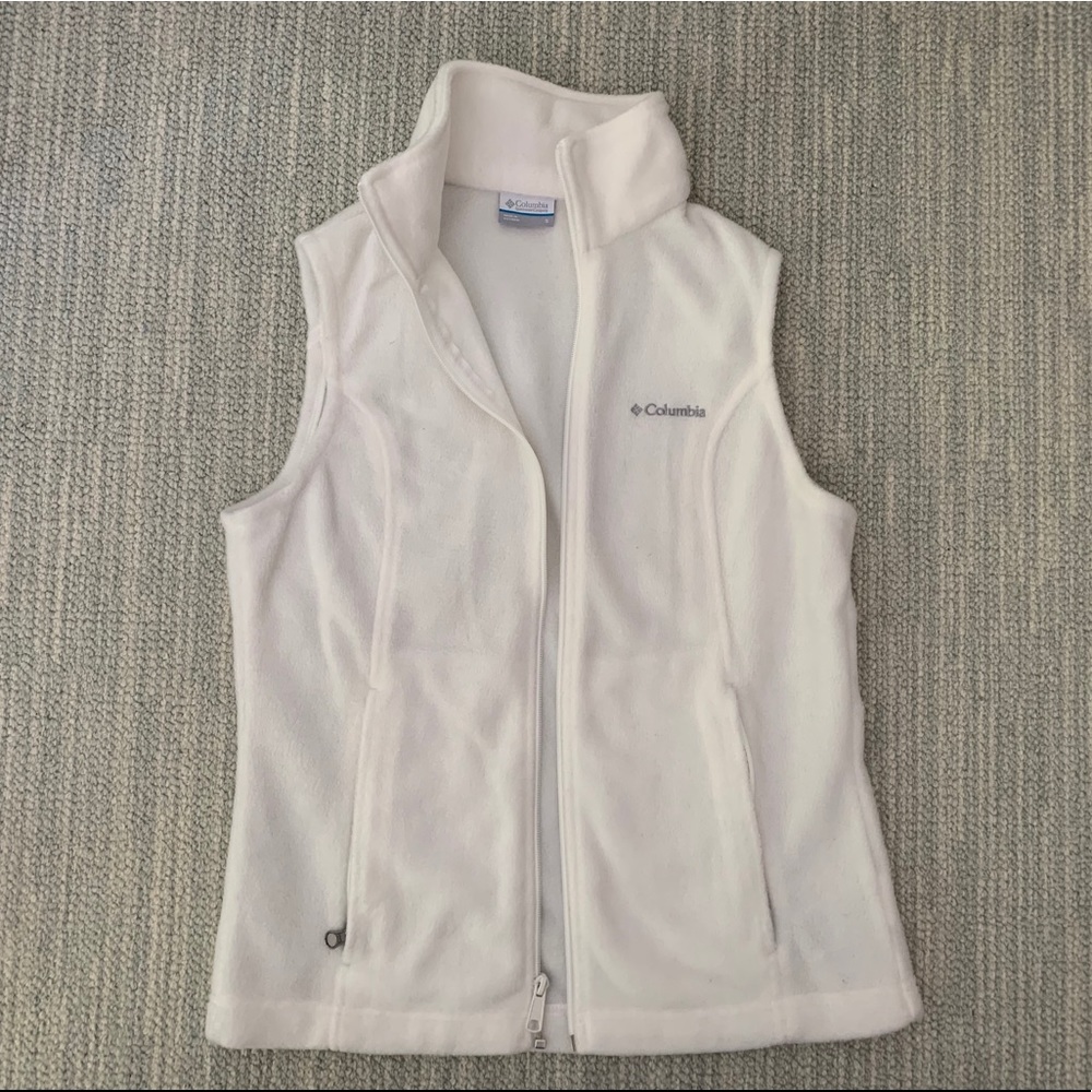 NWOT! White Columbia Fleece Vest